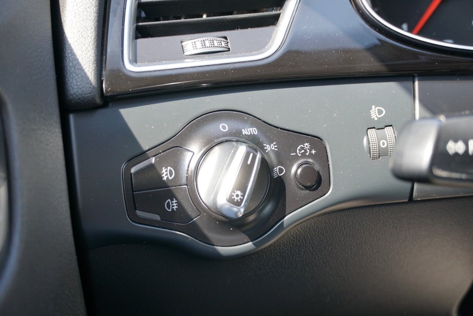 Audi A4 2,0 TDi 136 Avant 5d