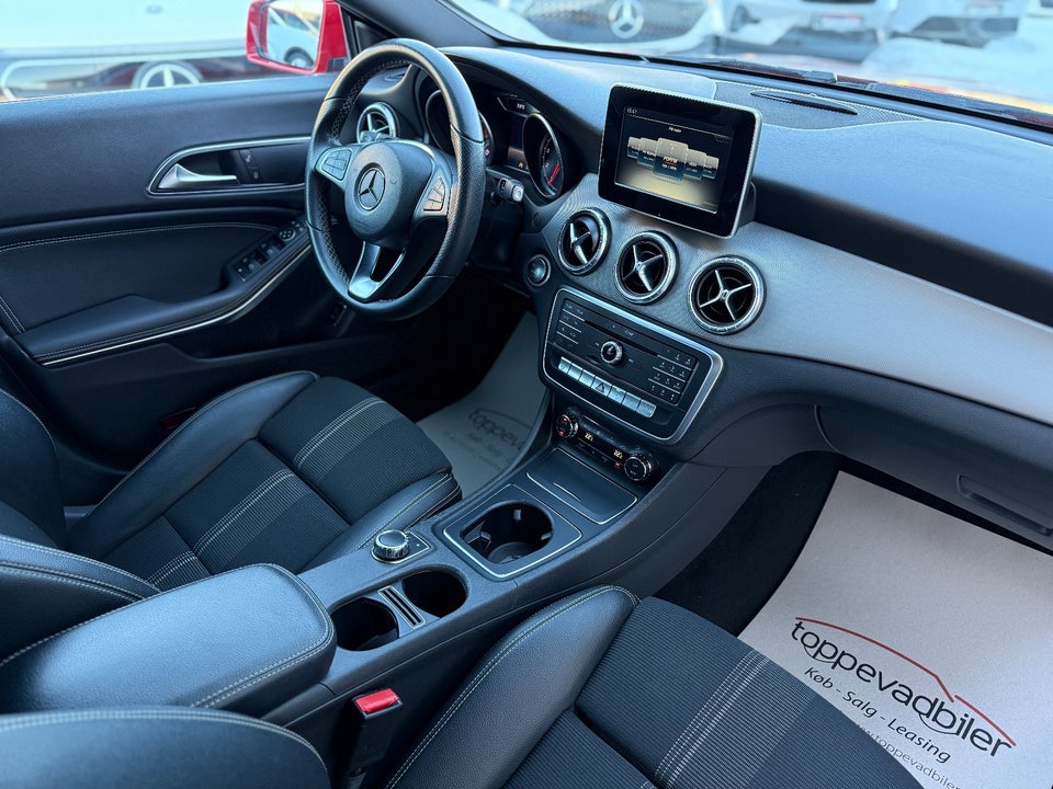 Mercedes CLA200 1,6 Coupé aut. 4d