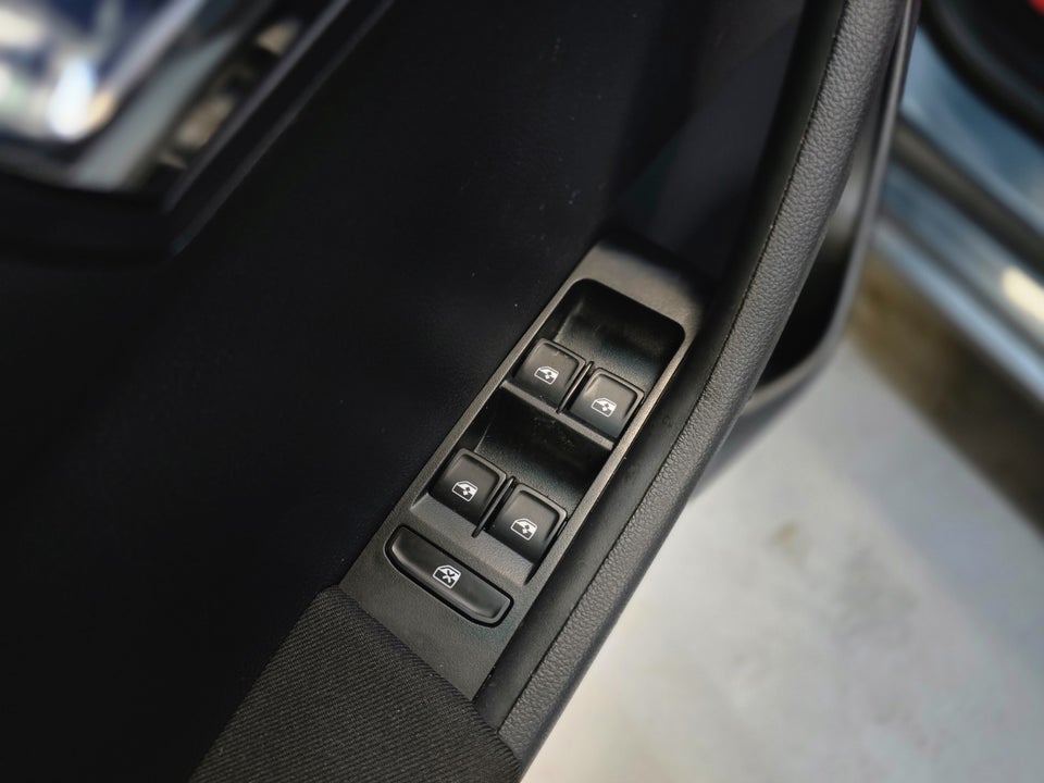 Skoda Fabia 1,0 TSi 95 Ambition Combi 5d