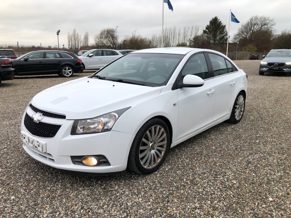 Chevrolet Cruze 1,8 LS 4d