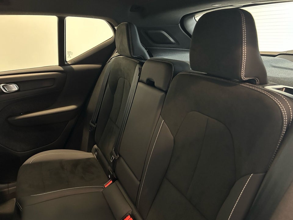 Volvo XC40 P6 ReCharge Plus 5d