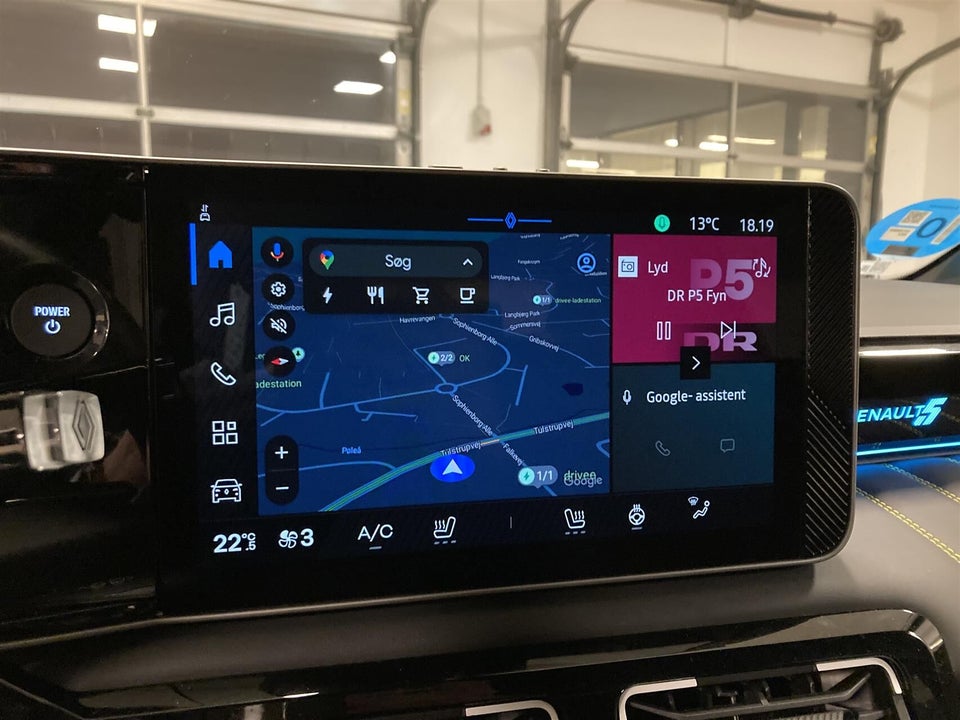 Renault 5 E-Tech 52 Iconic 5d