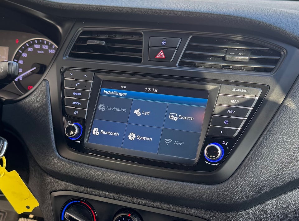 Hyundai i20 1,25 Vision+ 5d