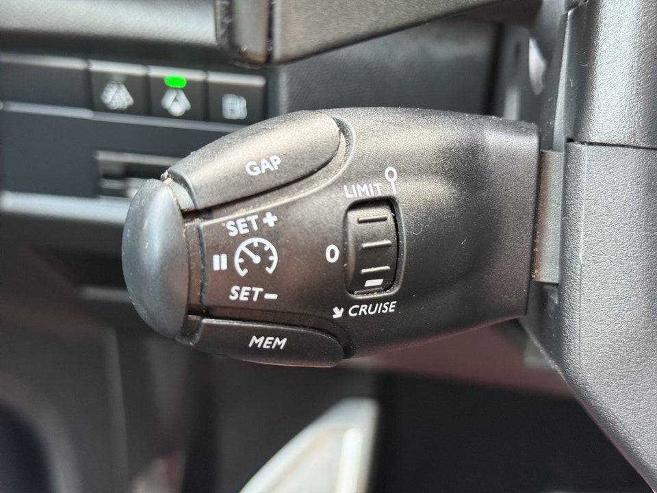 Citroën C5 Aircross 1,6 Hybrid Shine EAT8 5d