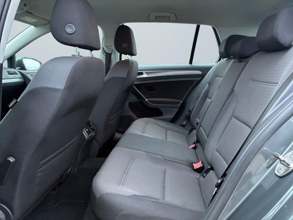 VW Golf VII 1,4 TSi 125 Comfortline BMT 5d