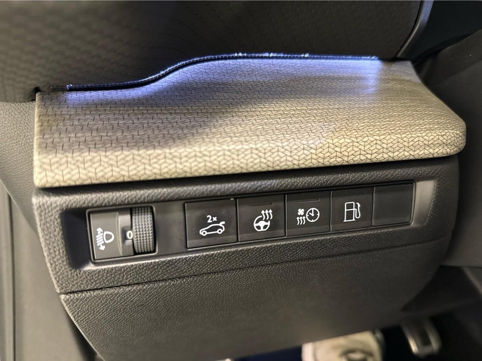 Citroën C5 X 1,6 Hybrid Grand Palais EAT8 5d