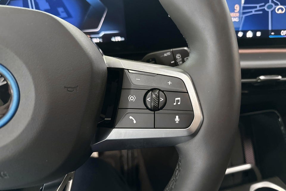 BMW iX1 eDrive20 M-Sport 5d