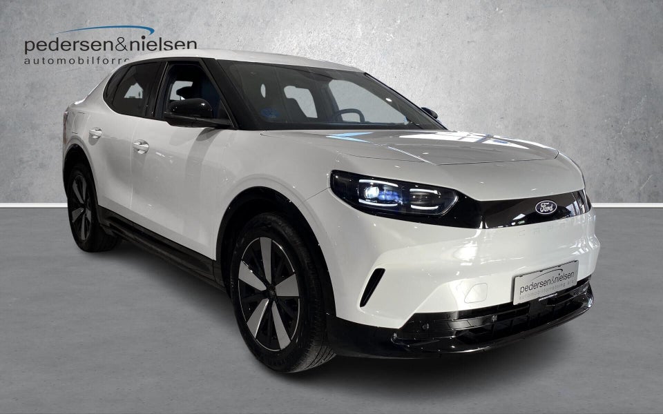 Ford Capri 77 Select Extended Range 5d