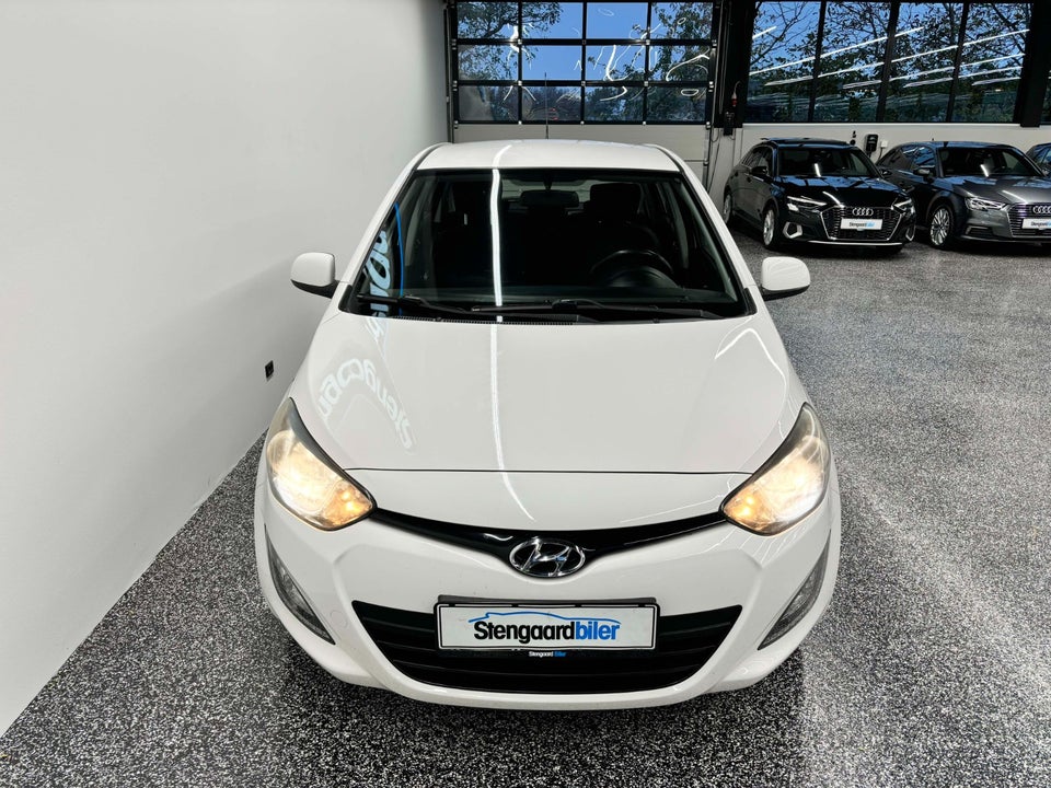 Hyundai i20 1,25 XTR 5d