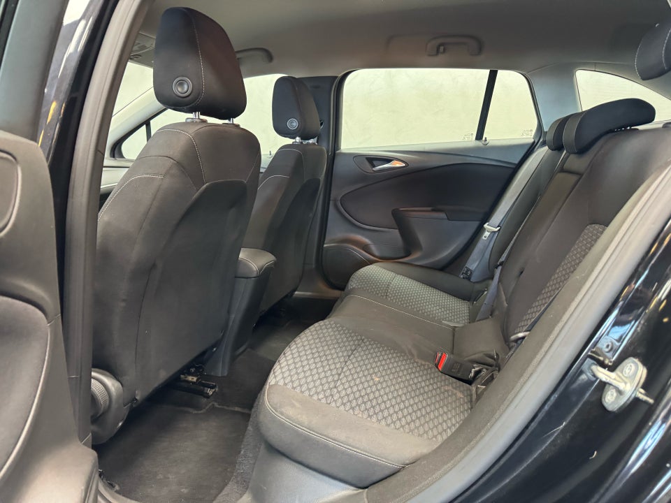 Opel Astra 1,0 T 105 Enjoy Sports Tourer 5d