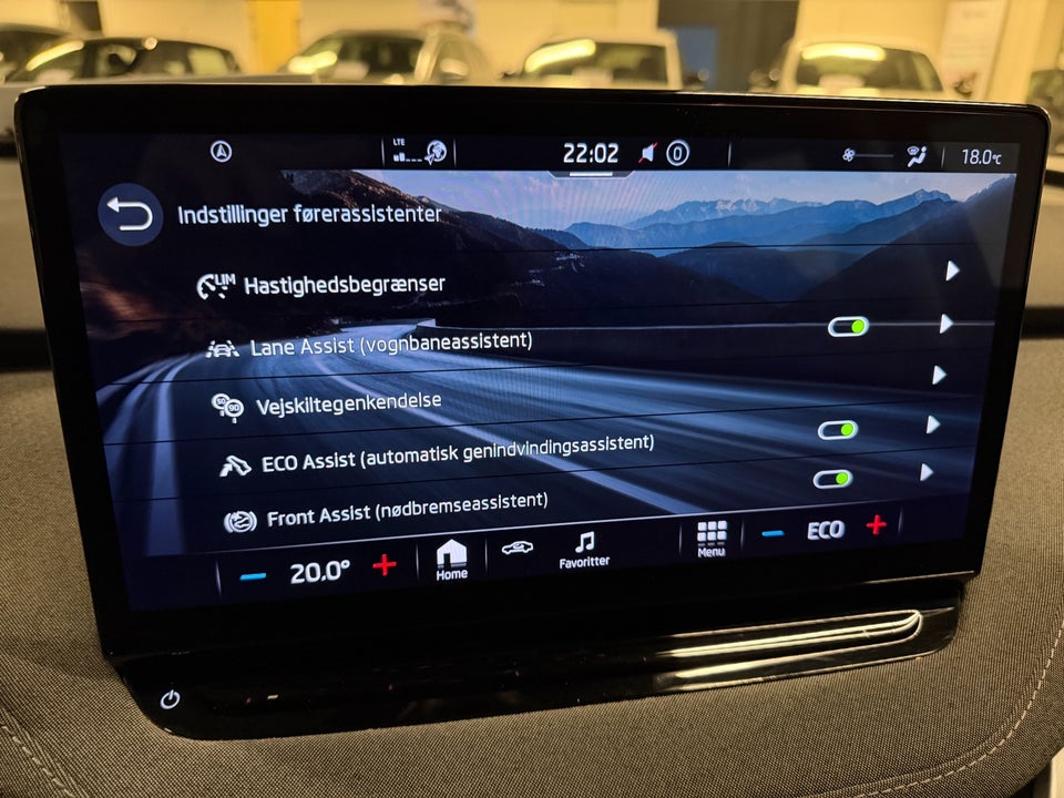 Skoda Enyaq 60 iV Loft 5d