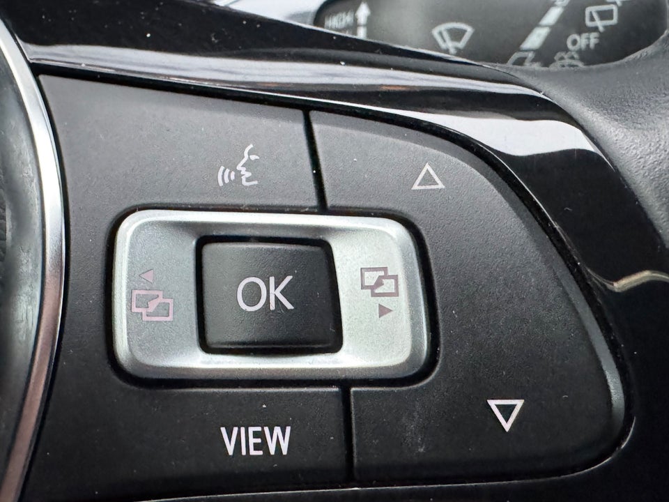 VW Golf VII 1,5 TSi 130 Comfortline 5d