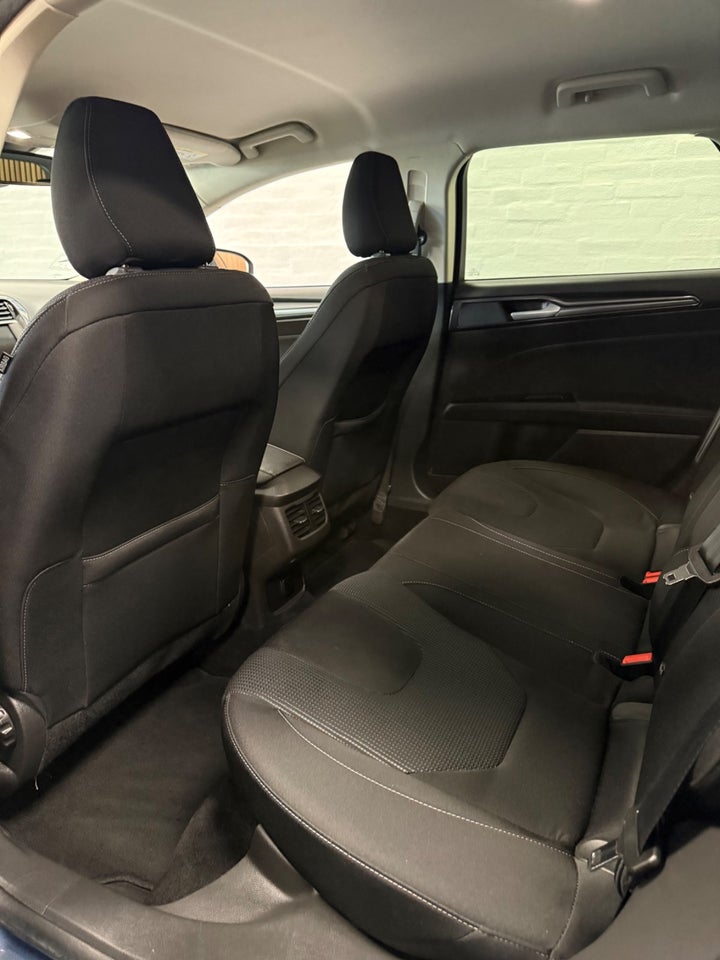 Ford Mondeo 2,0 EcoBlue Titanium stc. aut. 5d
