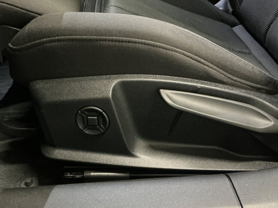 Audi A6 50 TFSi e Sport Prestige Avant quattro S-tr. 5d