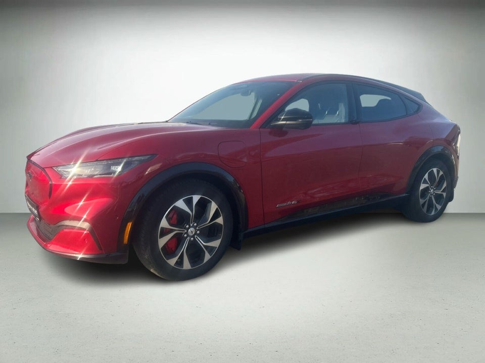 Ford Mustang Mach-E 98 Premium Extended Range AWD 5d