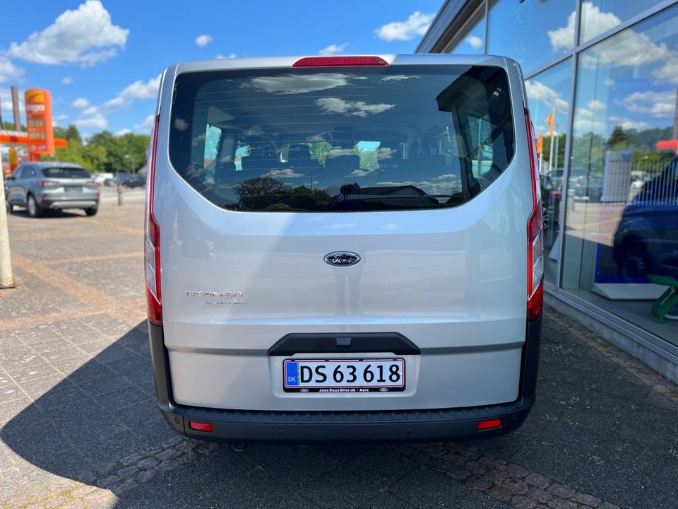 Ford Transit Custom Kombi 320L 2,0 TDCi 130 Ambiente aut.