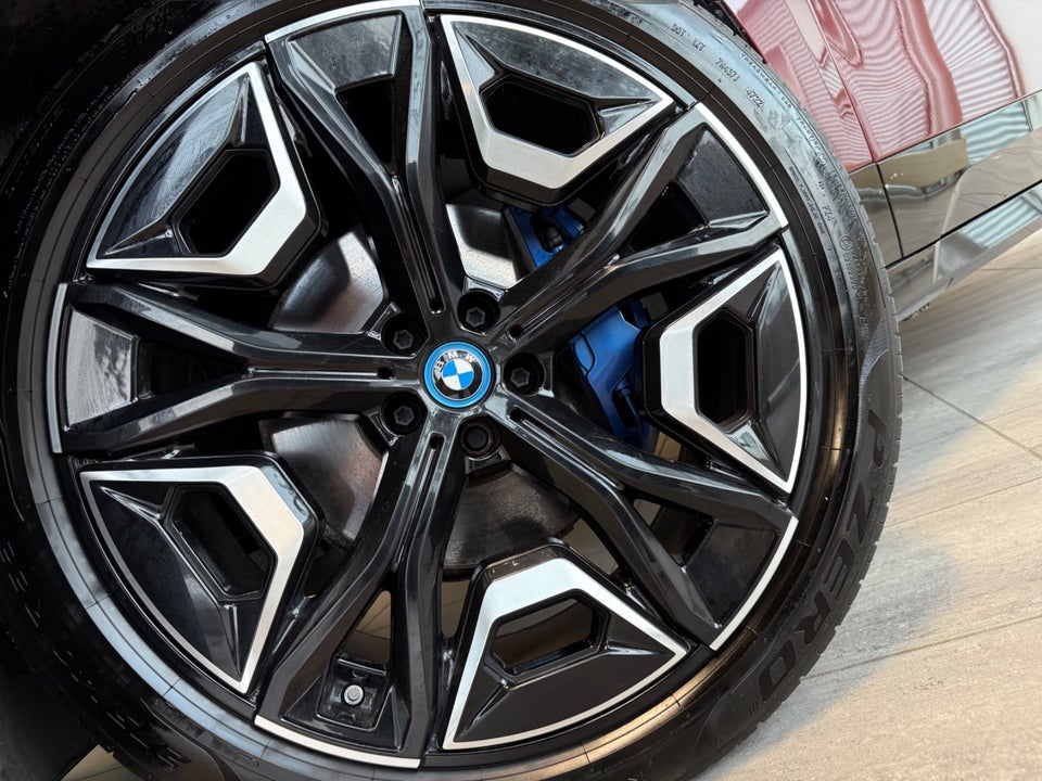 BMW iX xDrive50 Supercharged 5d
