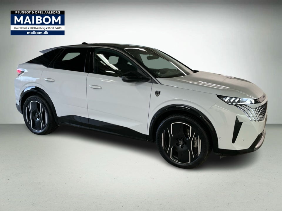 Peugeot e-3008 77 GT Pack 5d