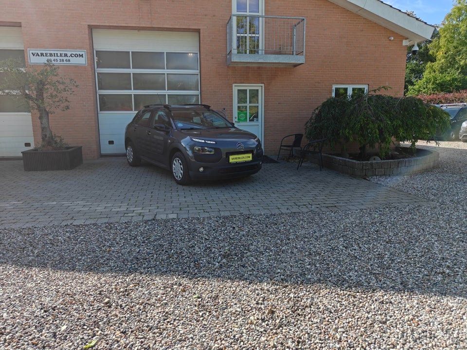 Citroën C4 Cactus 1,6 BlueHDi 100 Feel Van 5d