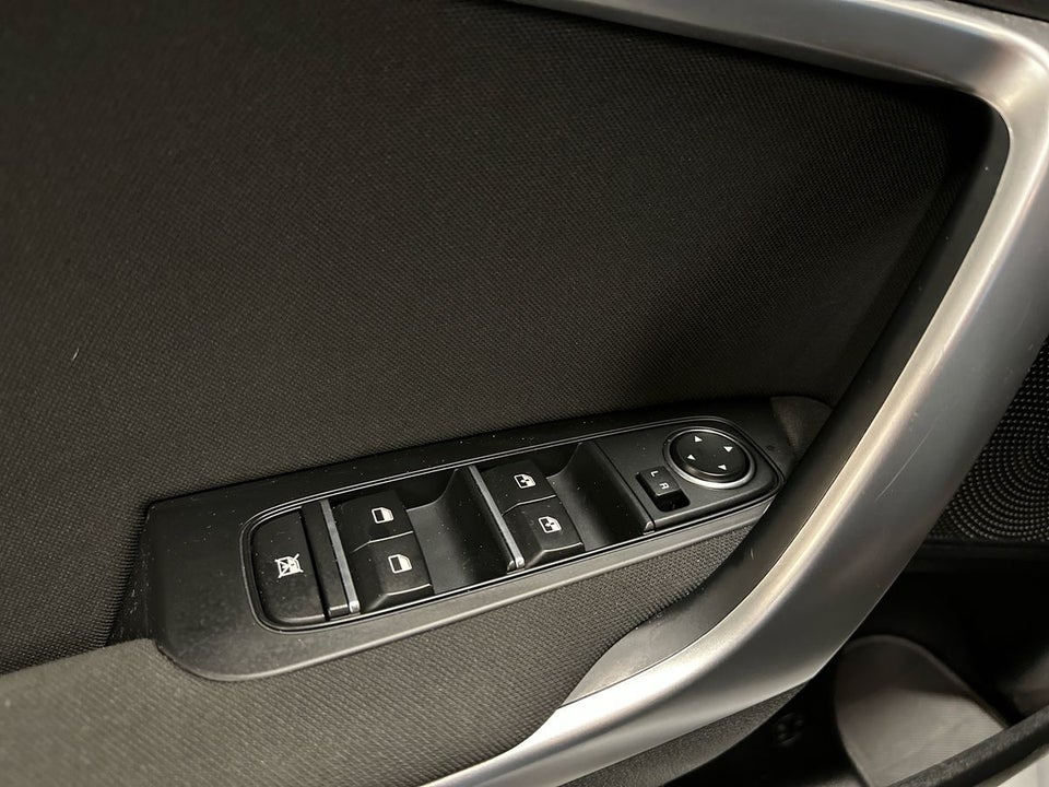 Kia Ceed 1,0 T-GDi Prestige SW 5d