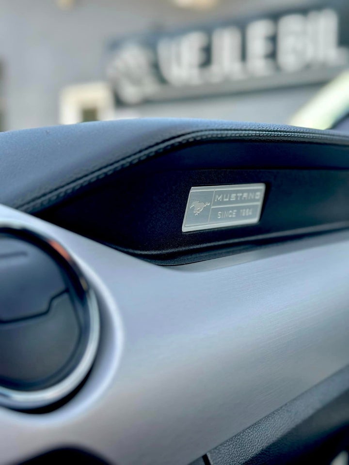 Ford Mustang 3,7 GT Fastback aut. 2d