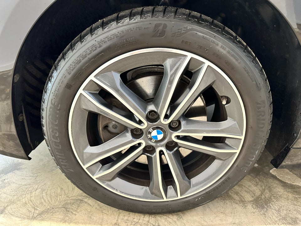 BMW 118i 1,5 Sport Line aut. 5d