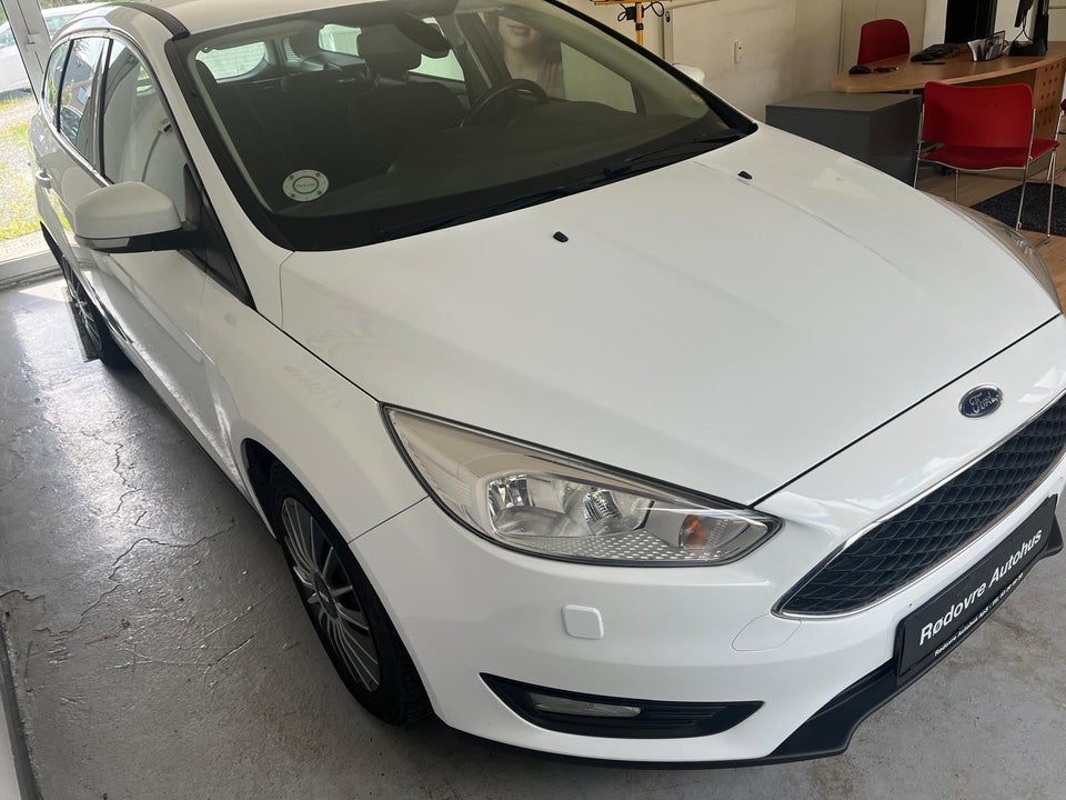 Ford Focus 1,0 SCTi 125 Titanium stc. 5d