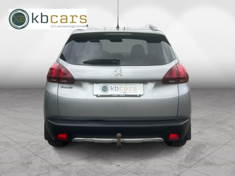 Peugeot 2008 1,2 e-THP 110 Allure Sky EAT6 5d