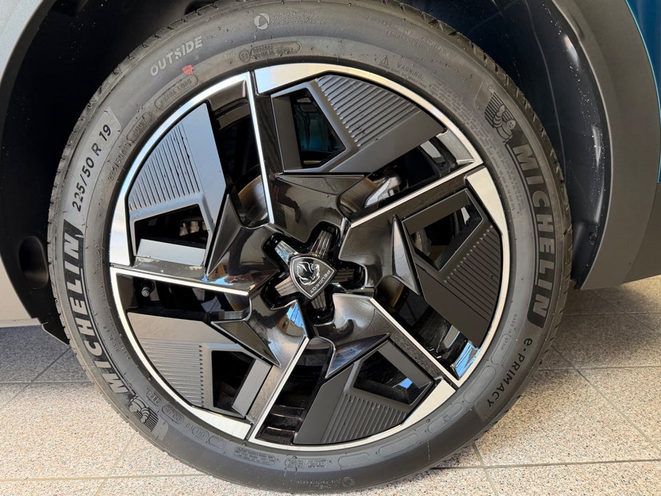 Peugeot e-408 58 Allure 5d