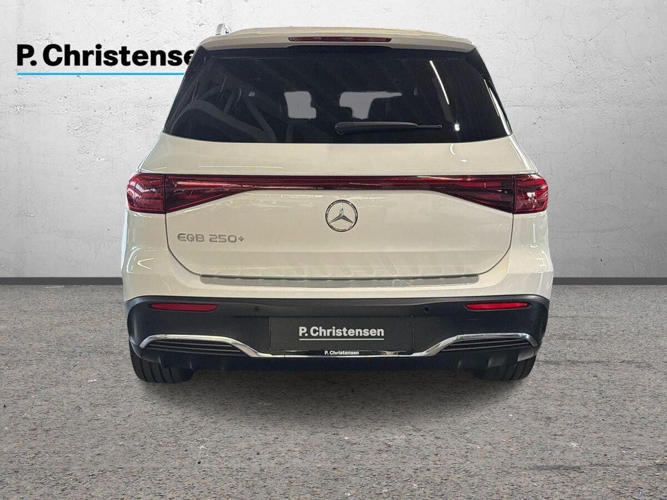 Mercedes EQB250+ AMG Edition 5d
