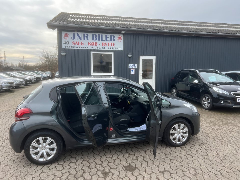 Peugeot 208 1,2 VTi 82 Active 5d