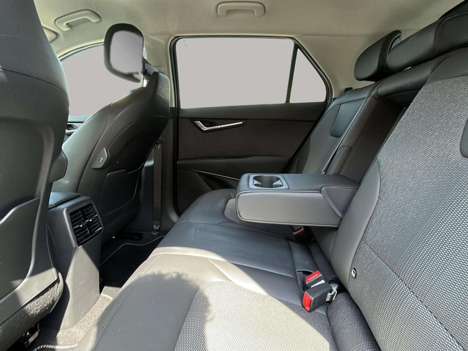 Kia Niro 64 EV Prestige 5d