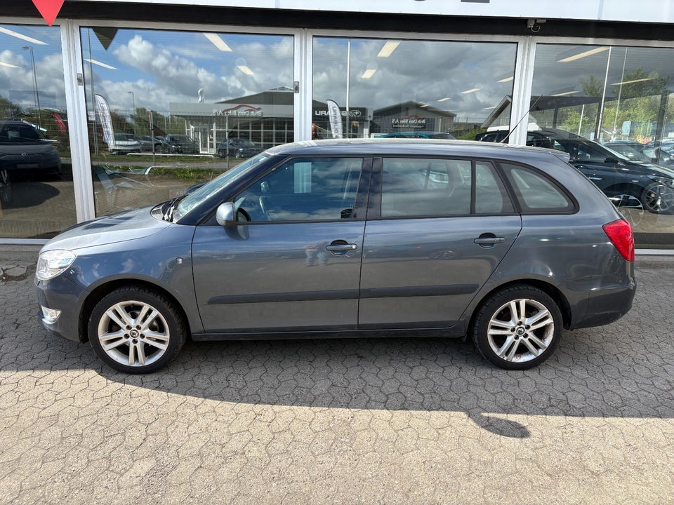 Skoda Fabia 1,2 12V Ambiente Combi 5d