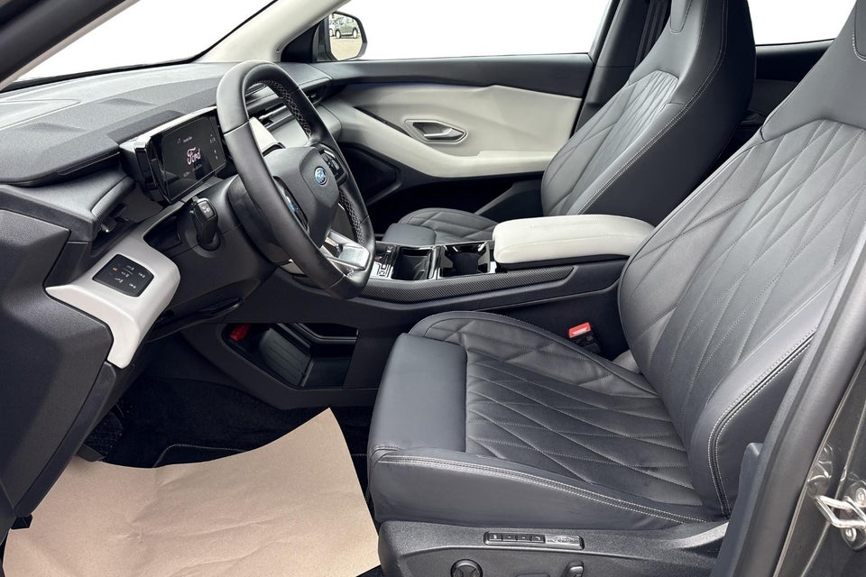 Ford Explorer 77 Premium Extended Range 5d