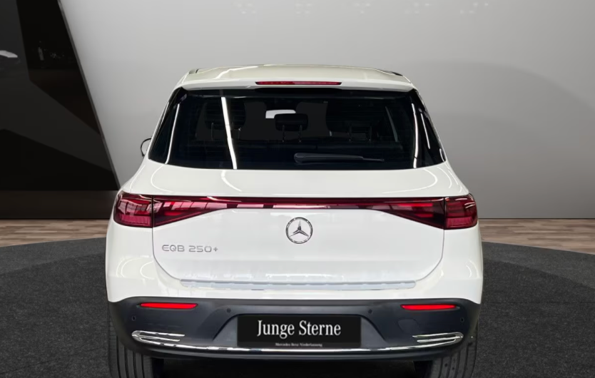 Mercedes EQB250+ Progressive Advance 5d