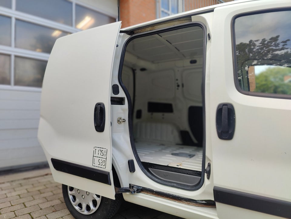 Peugeot Bipper 1,3 HDi 75 Van 4d