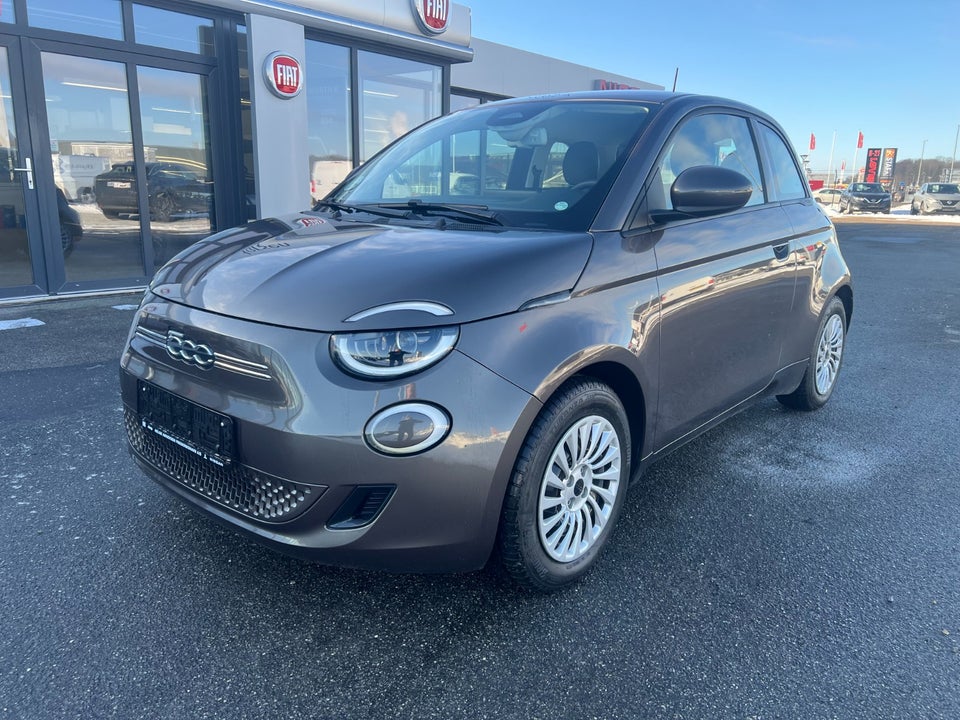 Fiat 500e 42 Icon 3d