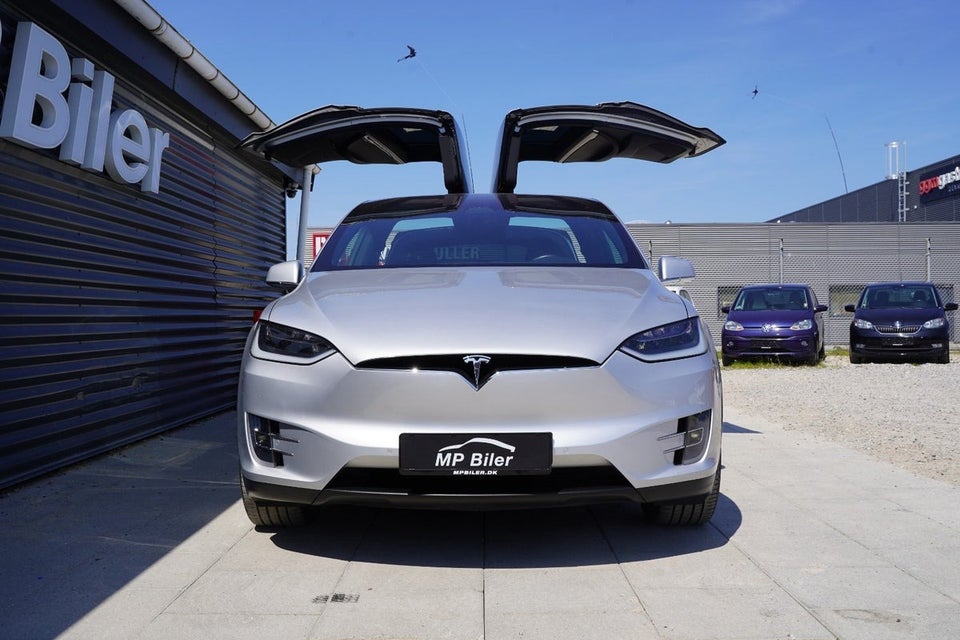Tesla Model X 75D 5d