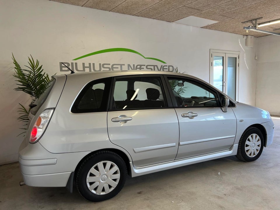 Suzuki Liana 1,6 GL aut. 5d