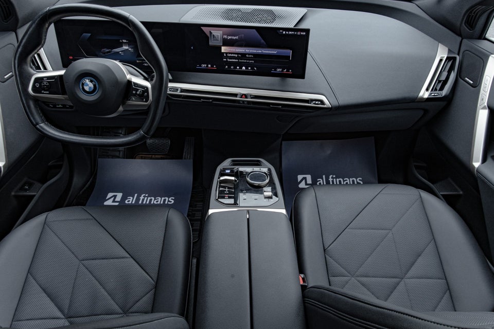 BMW iX xDrive40 5d