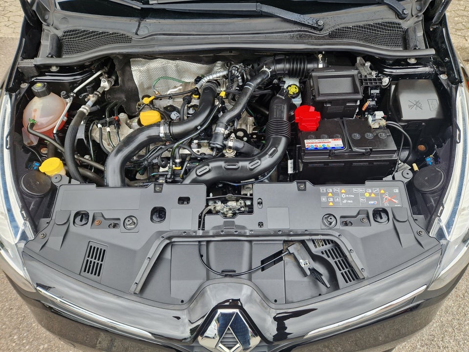 Renault Clio IV 0,9 TCe 90 Expression Sport Tourer 5d