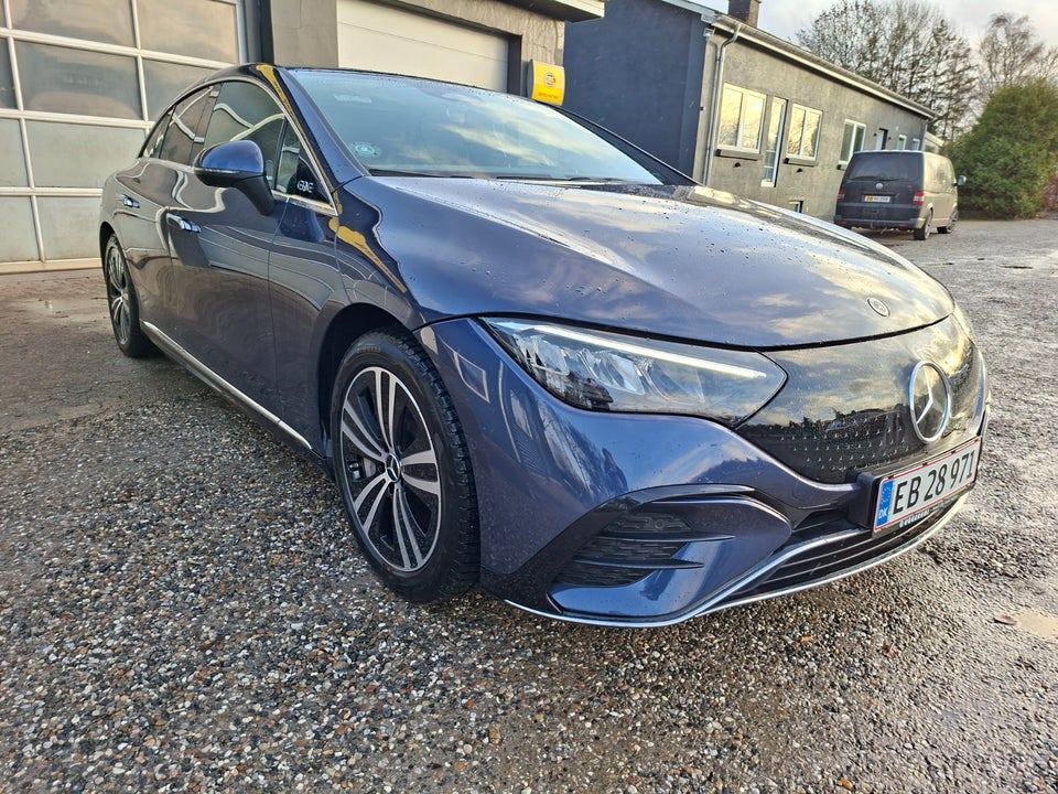 Mercedes EQE300 AMG Line 4d