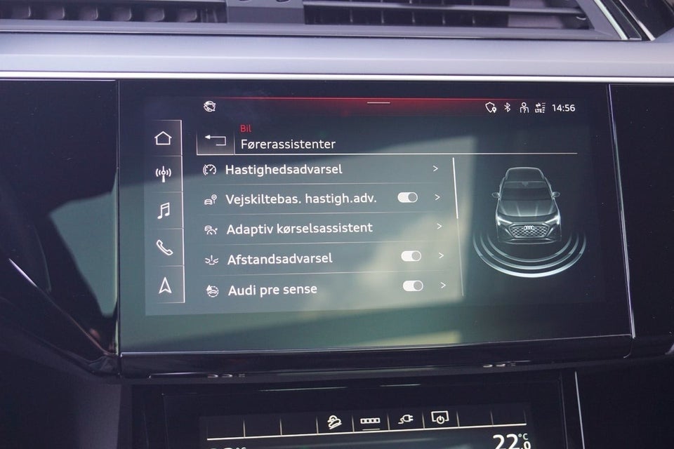 Audi Q8 e-tron 55 S-line quattro 5d