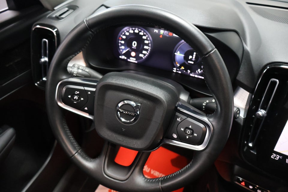 Volvo XC40 1,5 T5 ReCharge Inscription aut. 5d