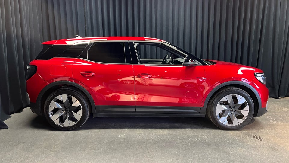 Ford Explorer 77 Premium Extended Range 5d