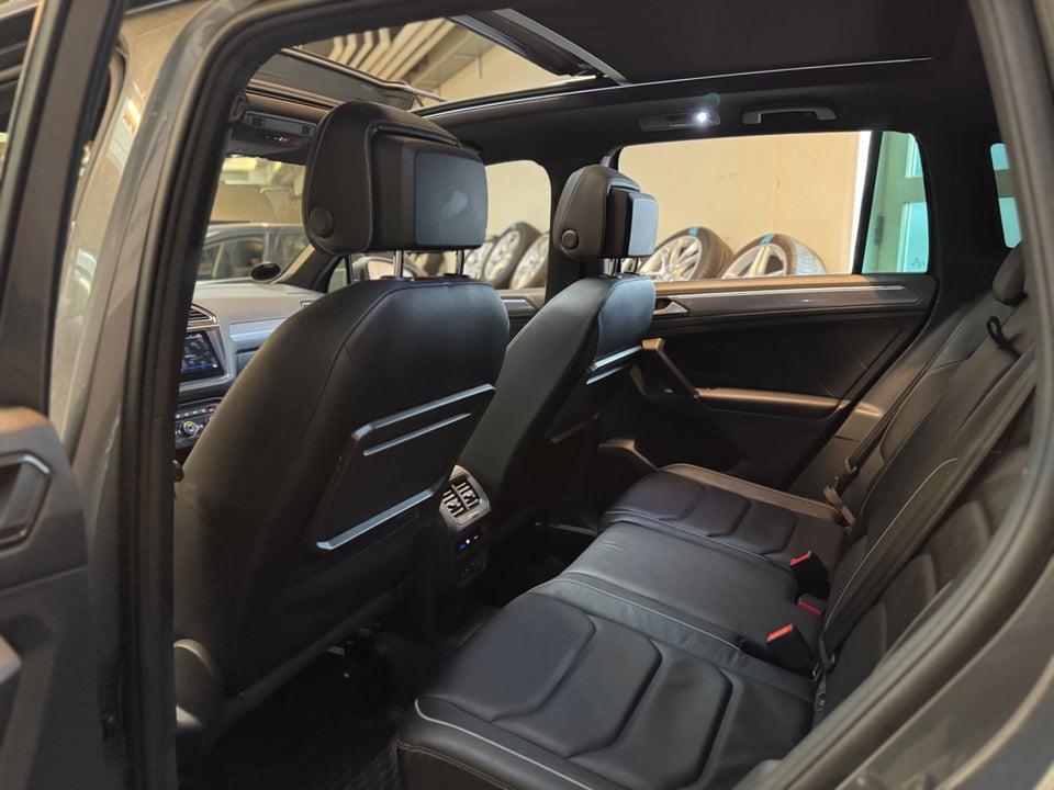 VW Tiguan 2,0 TDi 240 R-line DSG 4Motion 5d