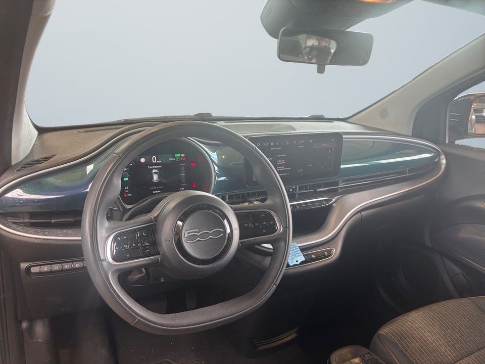 Fiat 500e 42 Icon 3d