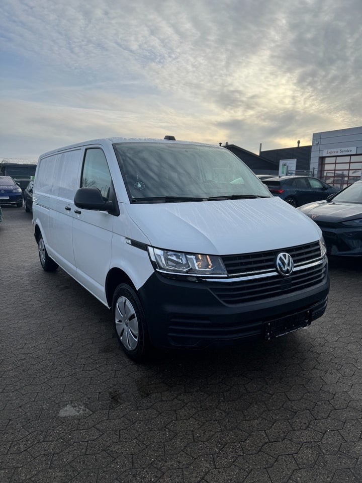 VW Transporter 2,0 TDi 150 Kassevogn DSG lang