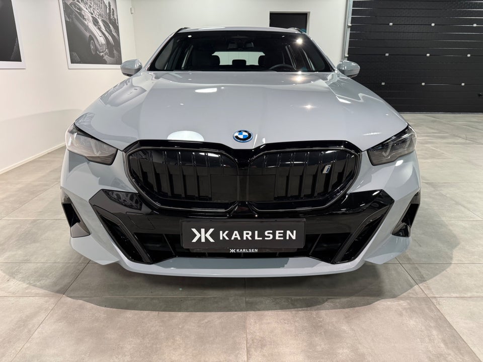 BMW i5 eDrive40 Touring M-Sport Pro 5d