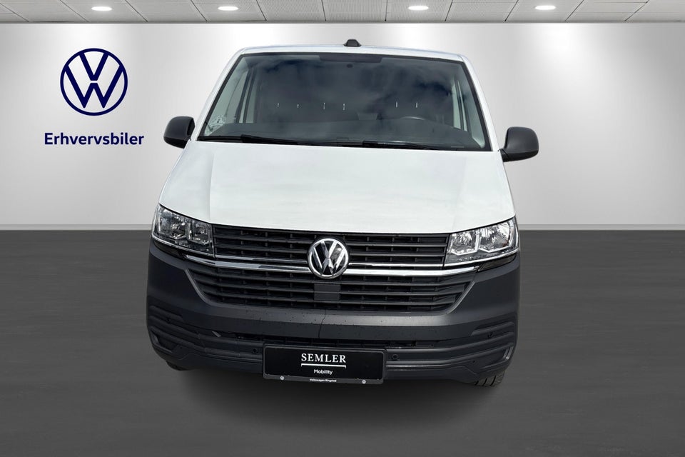 VW Transporter 2,0 TDi 110 Kassevogn lang